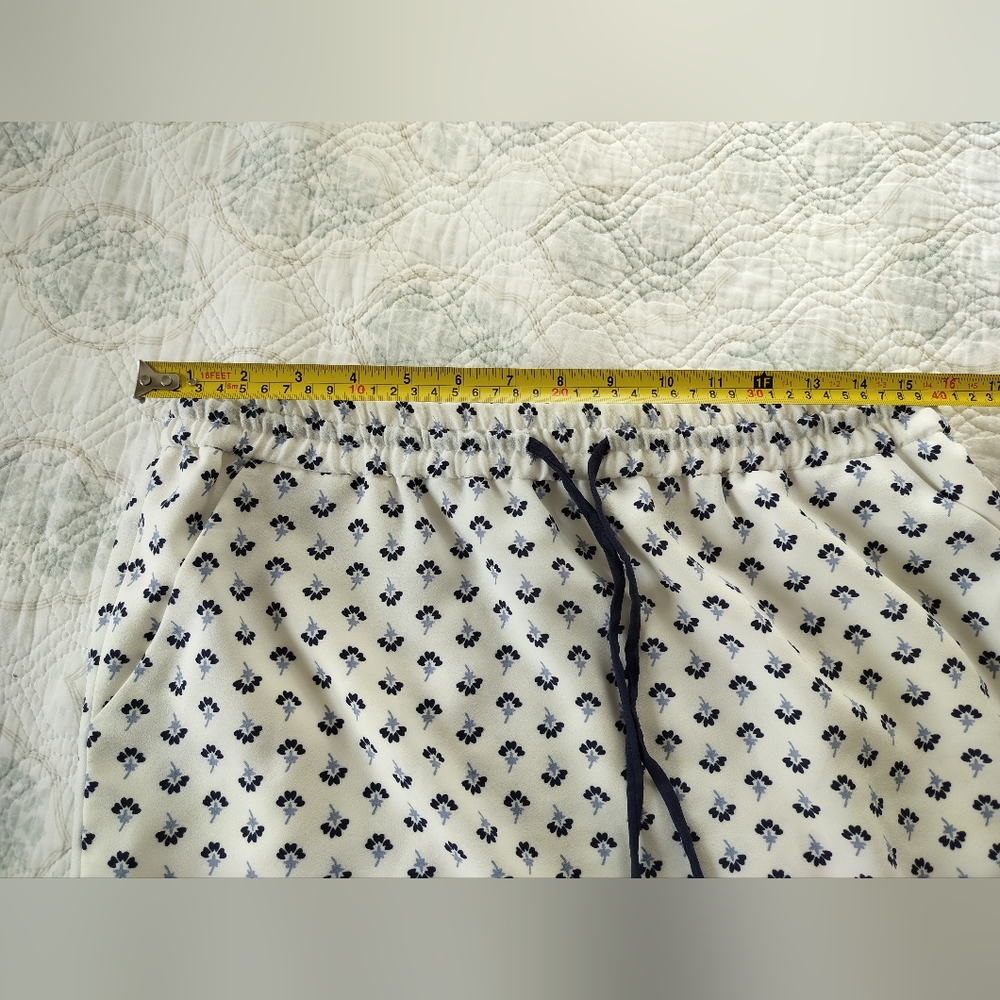 Ann Taylor Skirt Women's - Picture 7 of 7